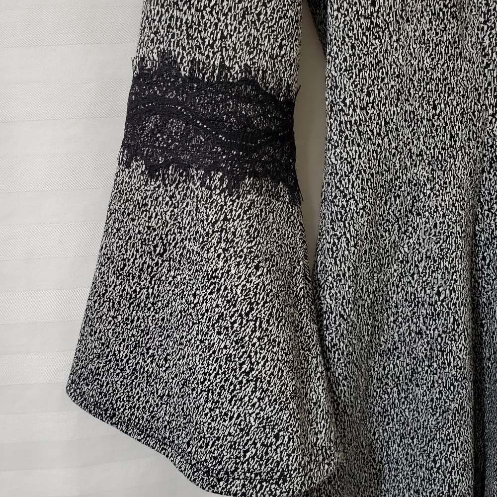 NWT ELLE Lace-Trim Fit & Flare Dress - Picture 6 of 6